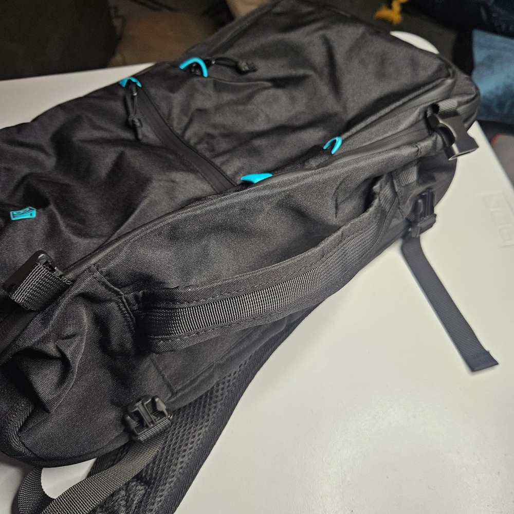 Bagsmart Travel Backpack Black Teal Laptop Compartment Carry On Luggage Strap - Picture 7 of 16
